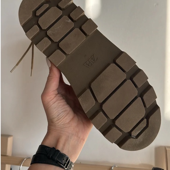 Zara Olive Brown Suede Combat Lug Boots - Picture 2 of 3